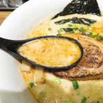 らーめん幸龍 - スープ