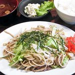 バソキ屋 - バソキ屋　やきそば定食