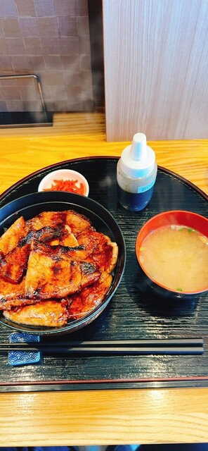 ぶた丼 きくちや - 帯広（豚丼）の写真