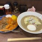 ヌードル＆スパイスカレー 今日の1番 - 