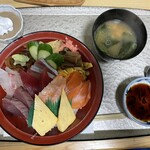 いろは寿し - 並ちらし　¥1400