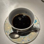 銀座 レカン - コーヒーはその場で淹れていただきました。香りが大変豊かです。