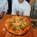 ザ ピッツァバー ON 38TH - 