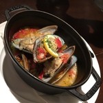 Bistro Roven - パーナ貝の白ワイン蒸し