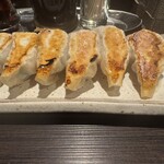 餃子 立山 梅田店 - 