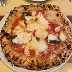 Pizzeria LUMEN - マルゲリータ