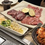 焼肉 よし - 