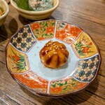 ひねり蛇口ハイ 大衆酒泉テルマエ - ちび小籠包 70円