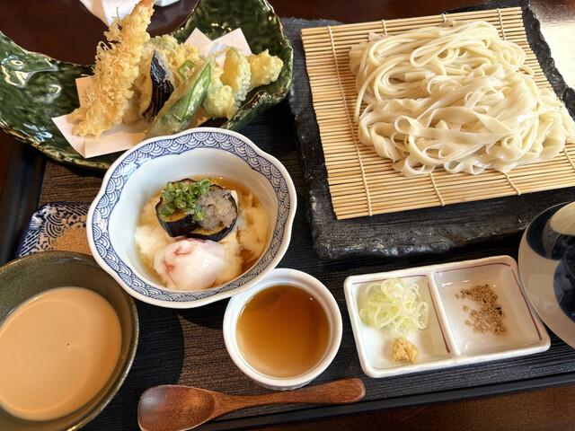 麺や 文左 &ndash; 登米市のそば専門店