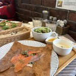 クレープリースタンド・シャンデレール ハービスPLAZA店 - 