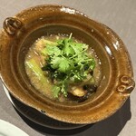 茶禅華 - クエ　生姜　ニンニク　ネギ煮込みスープ　パクチー