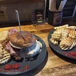 Warren’s Place 2.1 Burgers & Beer - 