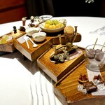 Restaurant Régis & Jacques Marcon - もちろん、前日と同様にミニャルディーズもたっぷり(^^)