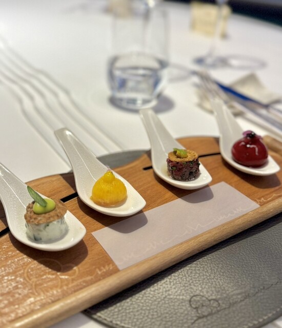 Restaurant Régis & Jacques Marcon à Saint-Bonnet-Le-Froid - リヨン