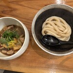 つけうどん 朱華 - 朱華醤油つけうどん（麺少なめ）
