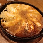 焼鳥と鉄鍋餃子 やまぎわ - 