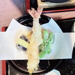 わか松 - 天婦羅のアップです