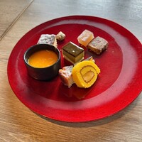 スミレオオサカ - 