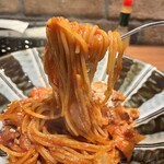 壁の穴 - ★毎月第三火曜日は対象3品が各¥550
      ✅ナポリタン¥550 
      ✅辛子明太子と高菜のスパゲッティ¥550
      　※インスタフォローでソフトドリンクサービス
      　※チーズ、タバスコも申告で提供してくれます