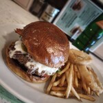 米国食堂 マンドリン ハンバーガーキッチン - 