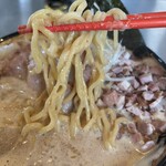 脂醤油組 - 中太麺