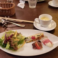 スペイン料理 La Cazuela 三ノ宮 ミント神戸店 - 