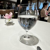 シェ・イノ - 