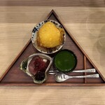 馬車道 大かわ - かき氷　柿　黒蜜　　　　　　　　　　　　　　　　　　コンポート　和梨　いちじく　赤ワインジュレ　　　　　　ブランマンジェ　落花生　抹茶蜜