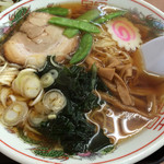 城西ラーメン - ラーメン（細麺）