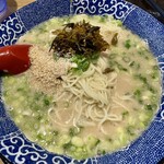 鶴亀堂 名東極楽店 - 