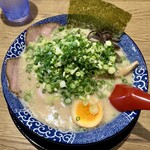 鶴亀堂 名東極楽店 - 