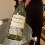 水色食堂 - ビーニャ ファレルニア シャルドネレゼルバ（チリ）