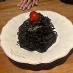 水色食堂 - 玄界灘産ヤリイカのイカ墨ソース スパゲティーニ