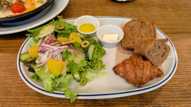CONCENT MARKET to table （コンセント マーケット トゥ