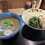らー麺土俵 鶴嶺峰 - 