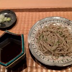 伯雲 - おかわり可の青柚子かおるそば