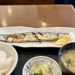 巣鴨ときわ食堂 本店 - 秋刀魚塩焼き定食