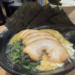 横浜家系ラーメン　三浦商店 - 