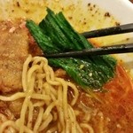 担々麺 ほおずき - ほうれん草