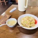 台湾料理 豊源 - ニンニクチャーハン　７００円