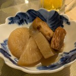 はな花 - 大根と練り物の煮物