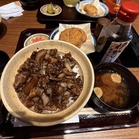 豚捨 KITTE丸の内店 - 