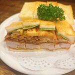 ニューアストリア - 