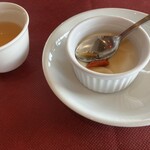 ジョーズ シャンハイ ニューヨーク - ジャスミン茶とパンナコッタ