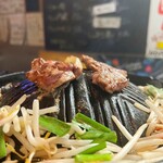 ジンギスカン らむすけ - ジンギスカン最初のセット(肩ロース、野菜)