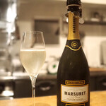 スガハラ - Prosecco Valdobbiadene Superiore San Boldo Brut Marsuret