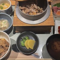 大山鶏と鮮魚 居酒屋 まいか - 