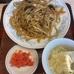 ぎょうざの満洲 - 料理写真: