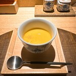 炭割烹 新谷 - 長野県産かぼちゃの冷製ポタージュ