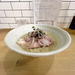 NIBOSHIST - 冷や牡蠣　1,300円